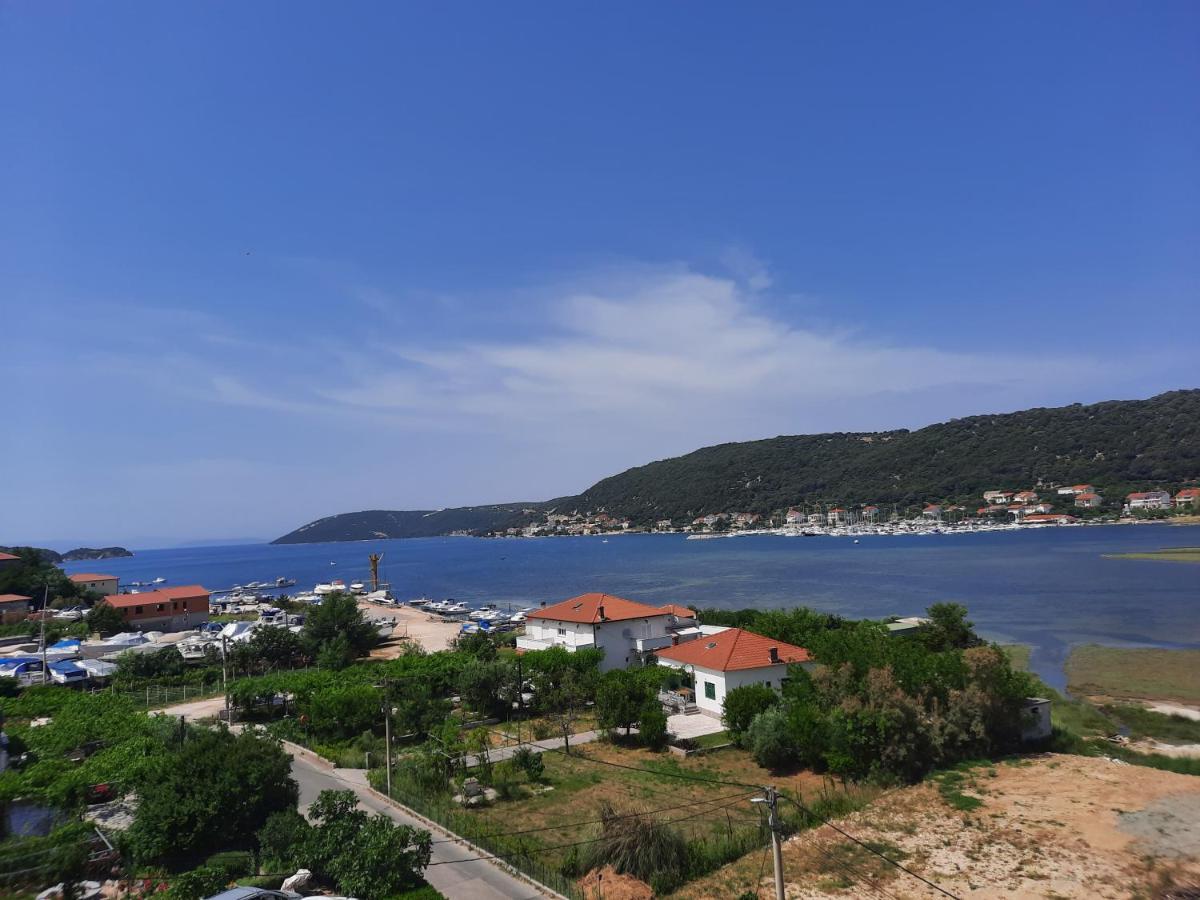 Marovito Daire Supetarska Draga Dış mekan fotoğraf